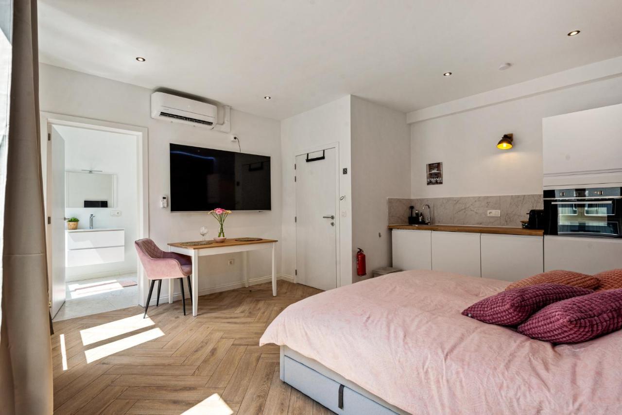 Suite City Center In Quiet Street & Airco Αμβέρσα Εξωτερικό φωτογραφία